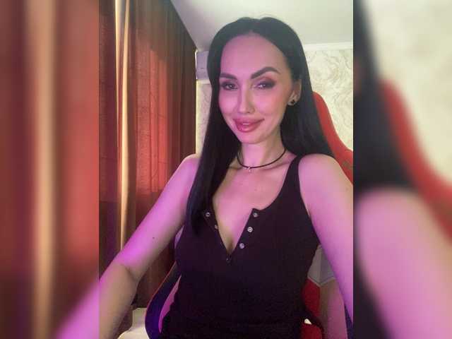 LolaFox's BongaCams show and profile