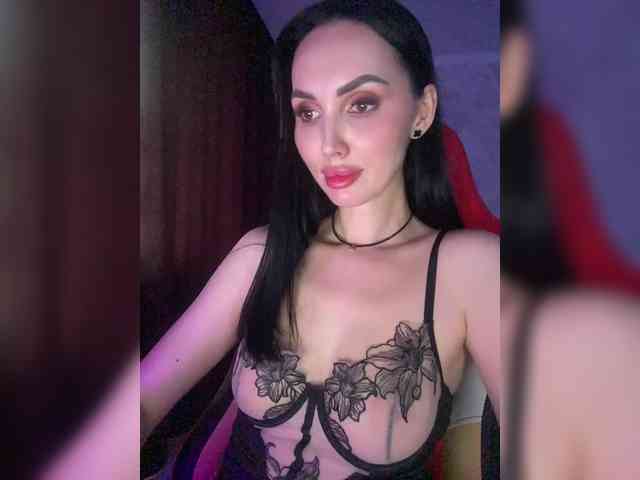 AnnaBlackFlame webcam