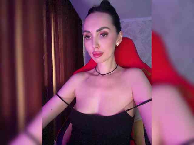 AnnaBlackFlame webcam