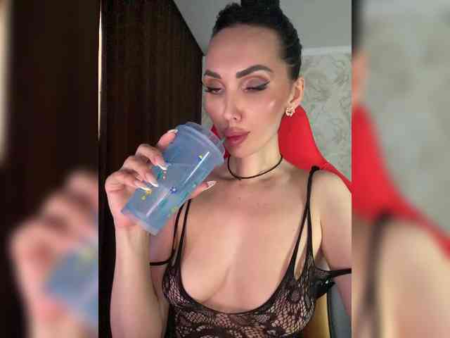 Anna-Dzhiganovna webcam