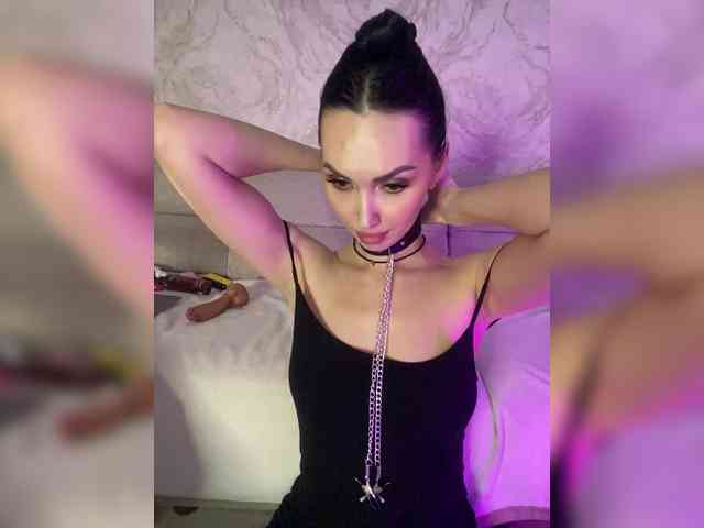 AnnaBlackFlame webcam