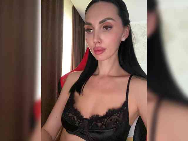AnnaBlackFlame webcam