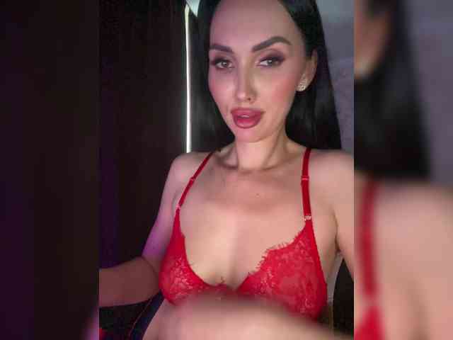 AnnaBlackFlame webcam