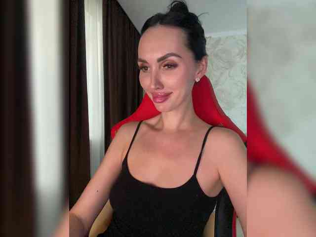 AnnaBlackFlame webcam