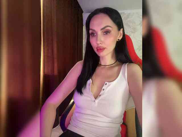 AnnaBlackFlame webcam