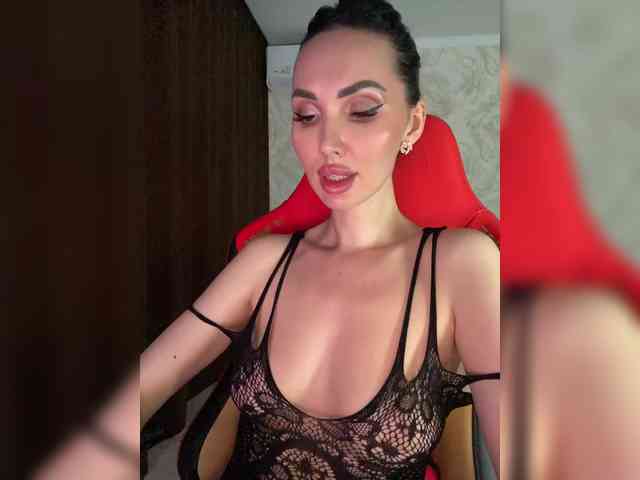 Anna-Dzhiganovna webcam