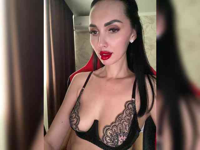 AnnaBlackFlame webcam
