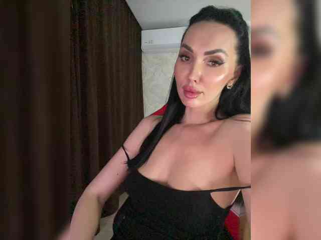 LolaFox Live Webcam on BongaCams