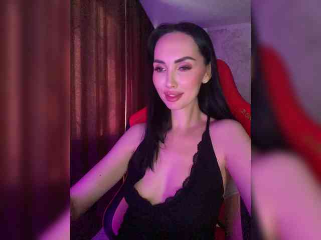 AnnaBlackFlame webcam