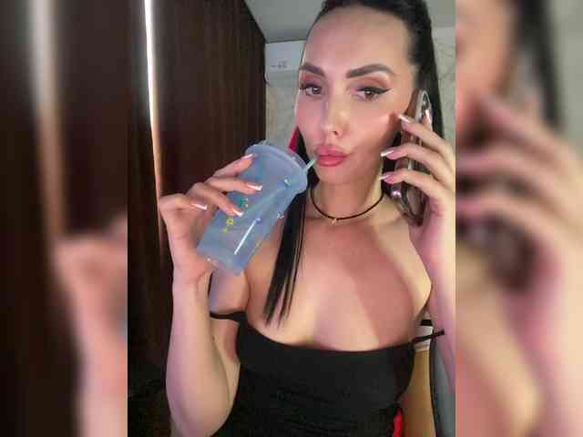 Anna-Dzhiganovna webcam