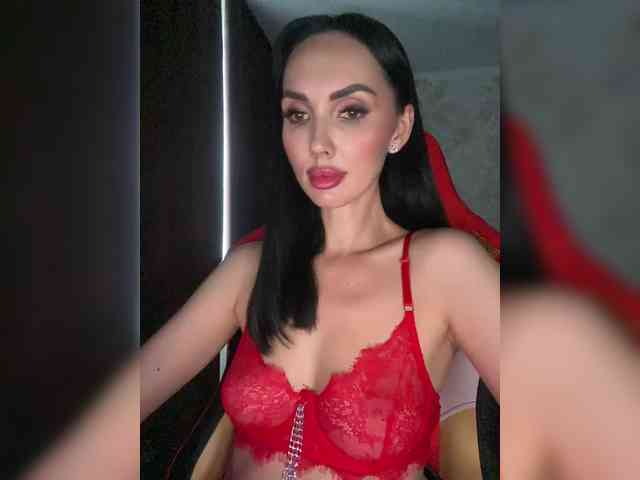 AnnaBlackFlame webcam