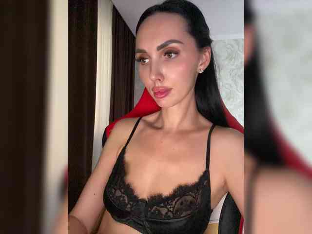 AnnaBlackFlame webcam