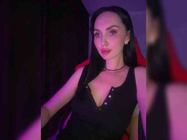 AnnaBlackFlame webcam