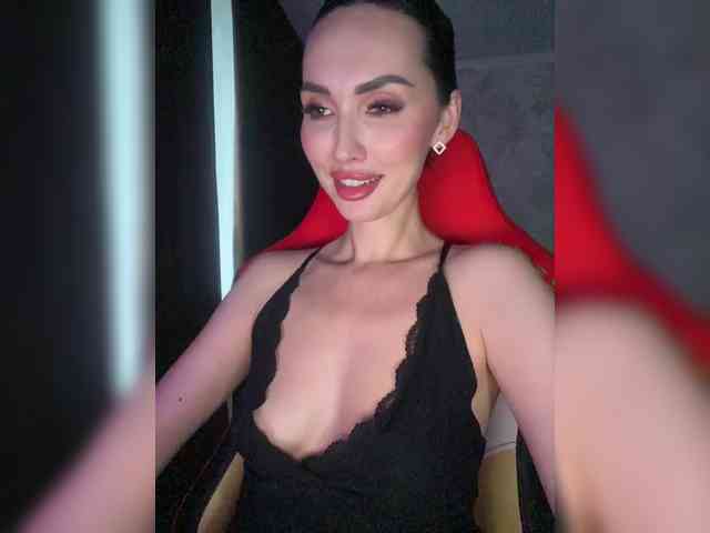 AnnaBlackFlame webcam