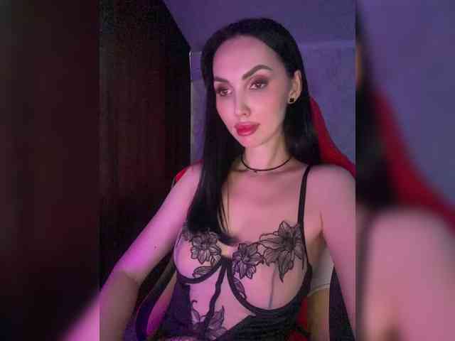 AnnaBlackFlame webcam