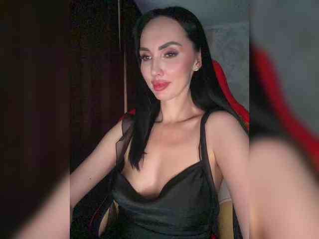 AnnaBlackFlame webcam