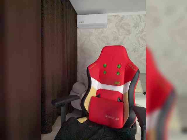 Anna-Dzhiganovna webcam