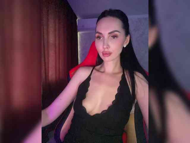 AnnaBlackFlame webcam