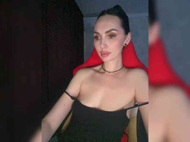 AnnaBlackFlame webcam