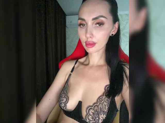 AnnaBlackFlame webcam