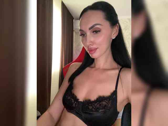 AnnaBlackFlame webcam