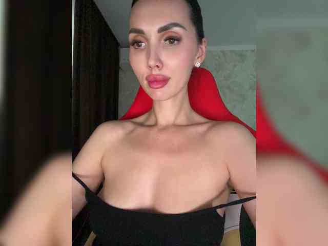 AnnaBlackFlame webcam