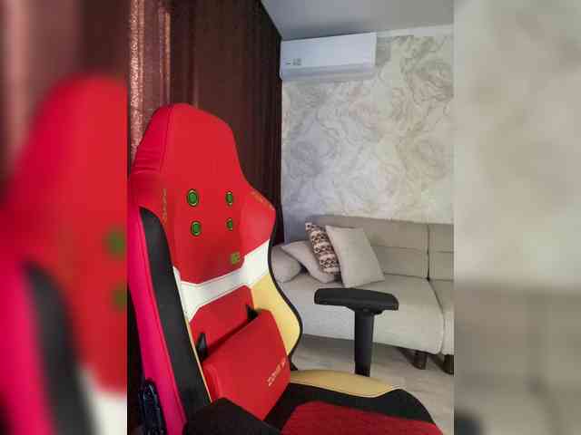 Anna-Dzhiganovna webcam