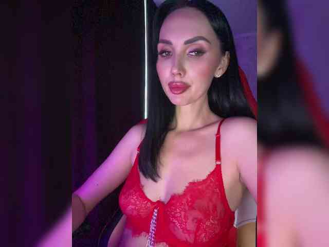 AnnaBlackFlame webcam