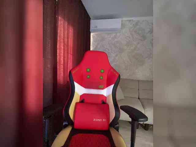 Anna-Dzhiganovna webcam