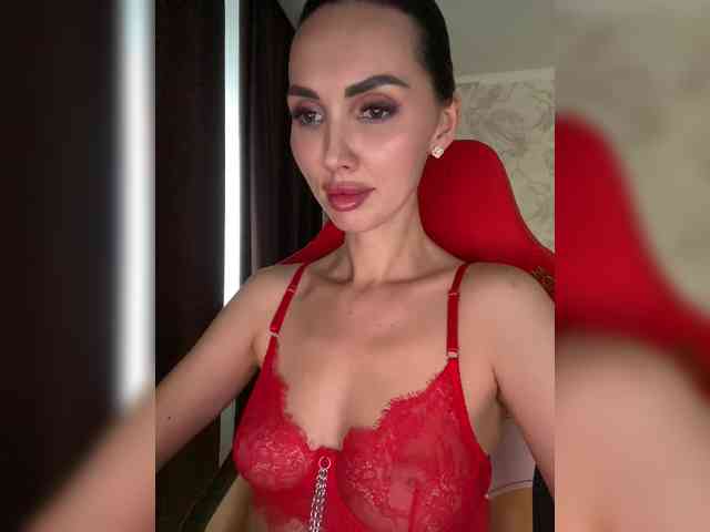 AnnaBlackFlame webcam