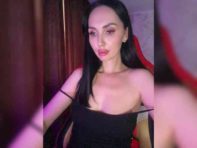 AnnaBlackFlame webcam