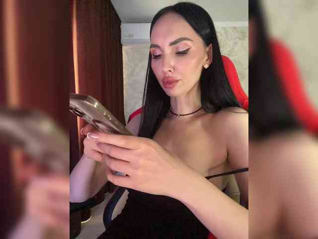 Anna-Dzhiganovna webcam