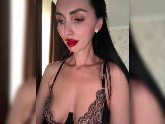 AnnaBlackFlame webcam