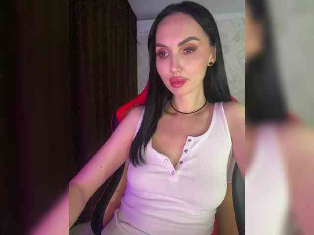 AnnaBlackFlame webcam