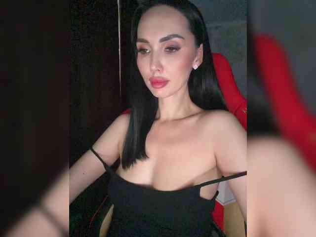 AnnaBlackFlame webcam