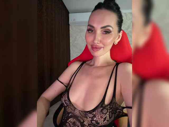 Anna-Dzhiganovna webcam