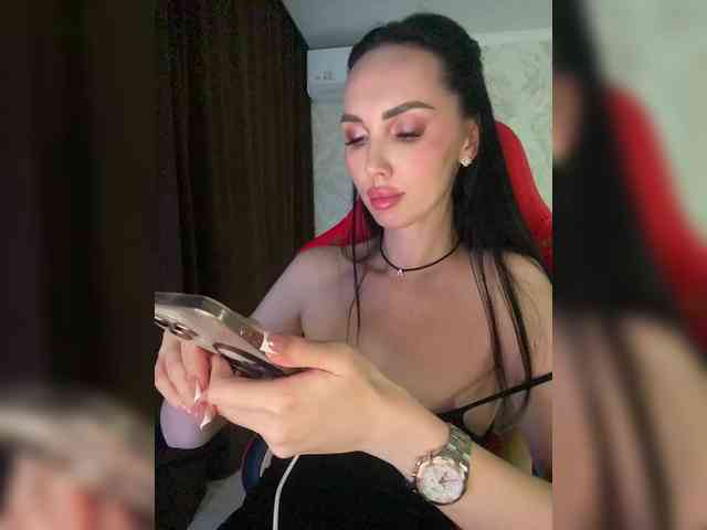 Anna-Dzhiganovna webcam