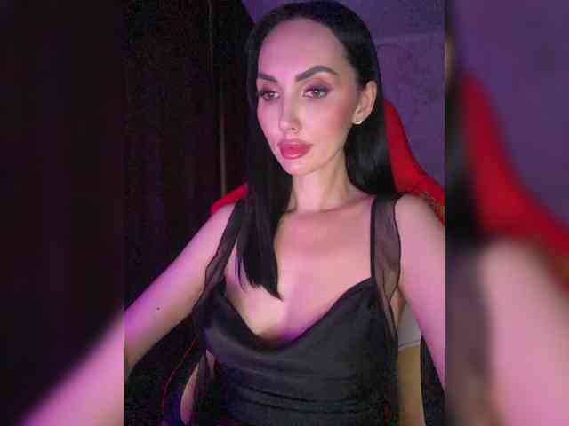 AnnaBlackFlame webcam