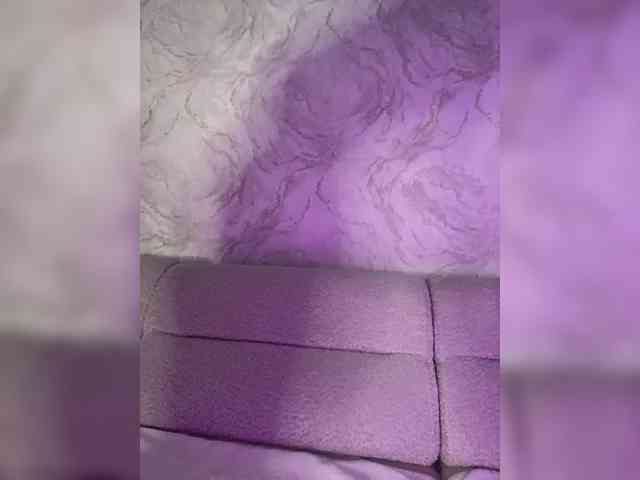 AnnaBlackFlame webcam