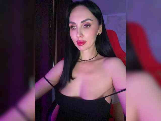 AnnaBlackFlame webcam