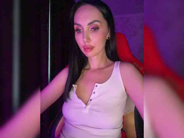 AnnaBlackFlame webcam