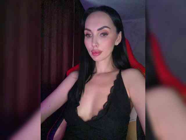 AnnaBlackFlame webcam