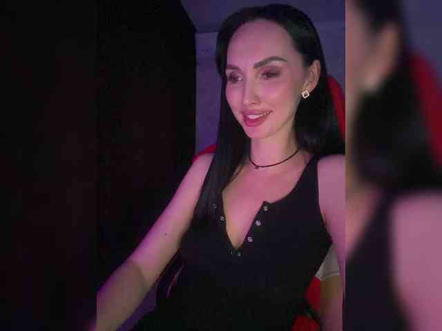 AnnaBlackFlame webcam