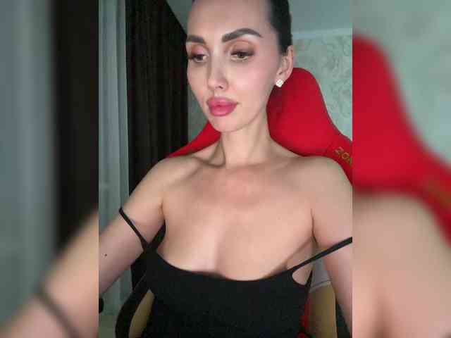 AnnaBlackFlame webcam