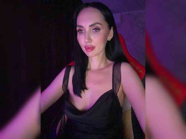 AnnaBlackFlame webcam