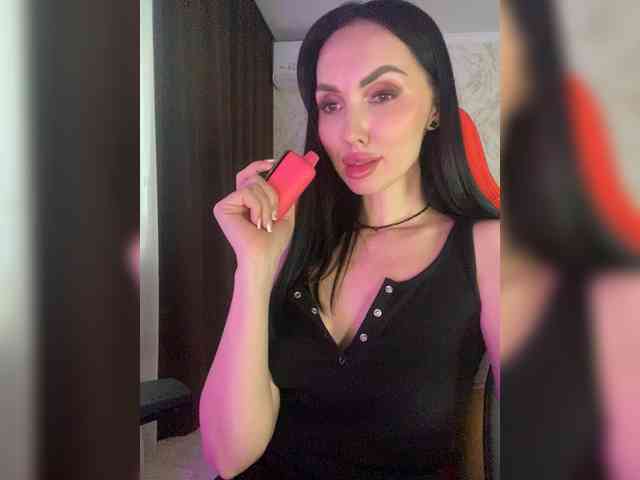 AnnaBlackFlame webcam