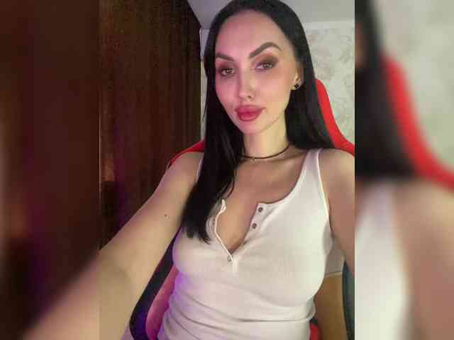 AnnaBlackFlame webcam