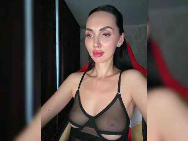 AnnaBlackFlame webcam