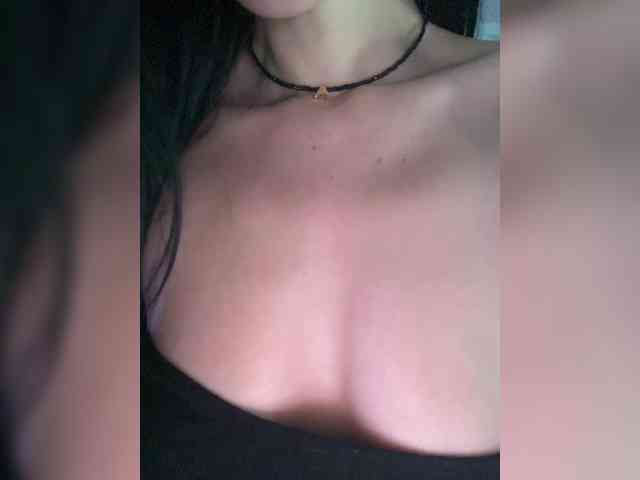 Anna-Dzhiganovna webcam