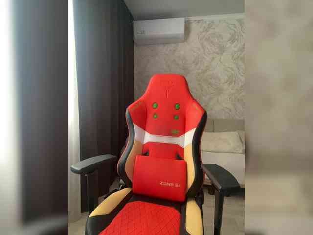 AnnaBlackFlame webcam